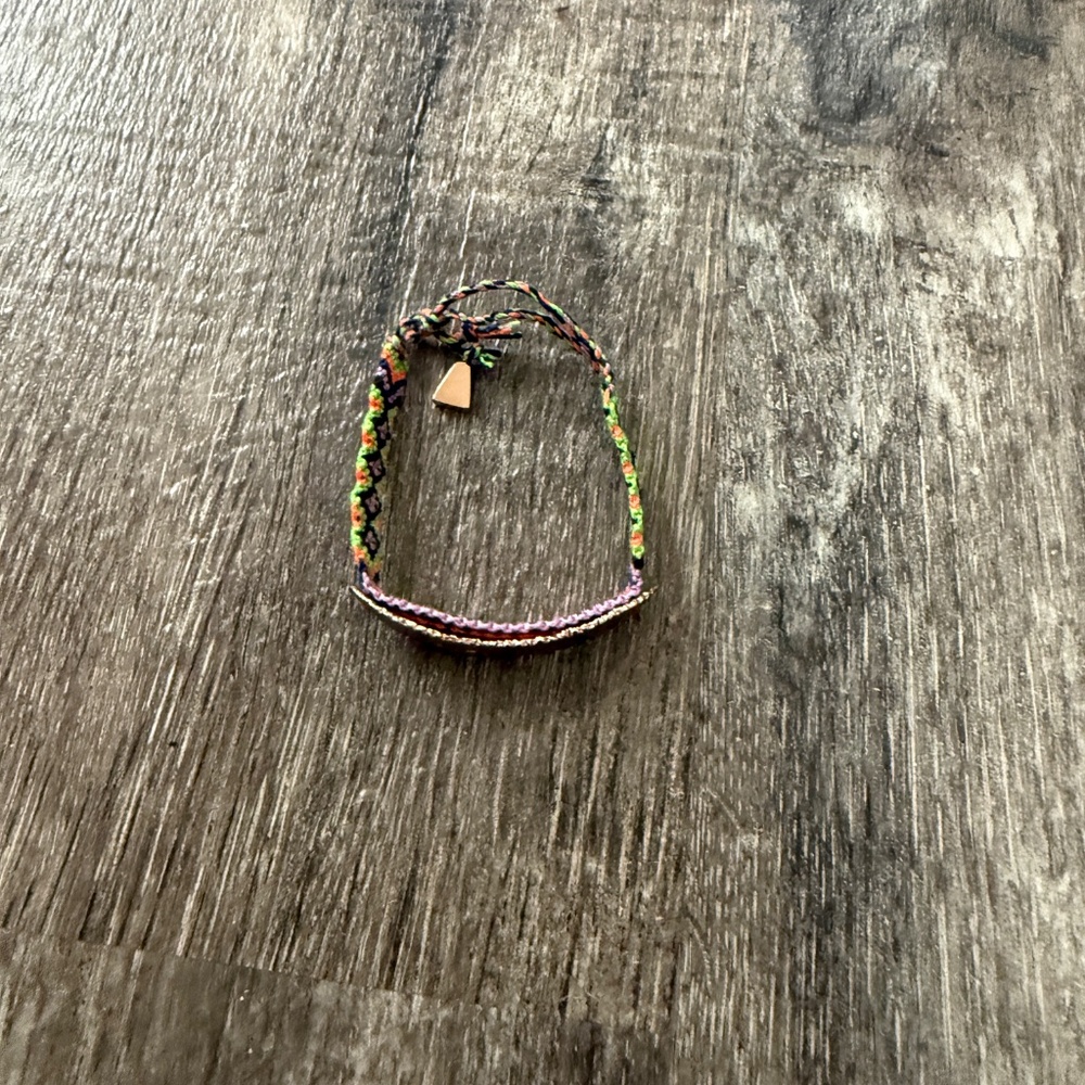 LUCY FOLK Anchovy Friendship Bracelet Rose Gold - Picture 2 of 4